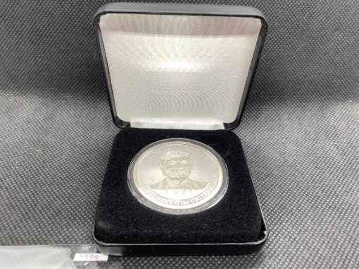 (New)「President Donald J. Trump」Silver 1 oz Proof Round #8094