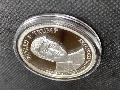 (New)「President Donald J. Trump」Silver 1 oz Proof Round #8301 - Image 4