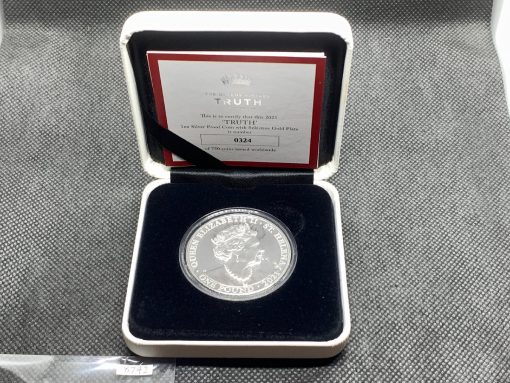 2021 (New) St Helena The Queen's Virtues Truth Silver 1 oz Gilded Proof Coin #8742 - Image 2