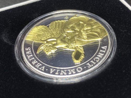 2021 (New) St Helena The Queen's Virtues Truth Silver 1 oz Gilded Proof Coin #8742 - Image 3